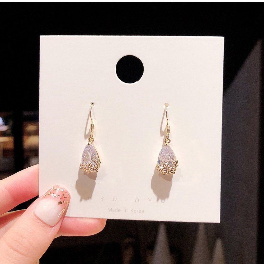 Last Pair💕Tear Crystal Egg Drop Golden Floral Earrings - Picture 3 of 11